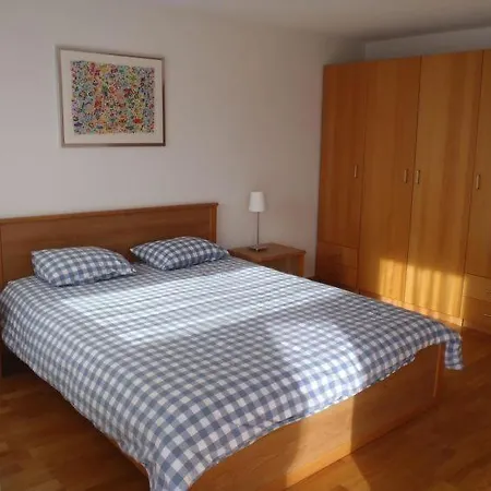 アパート Sleeps 6 Wifi