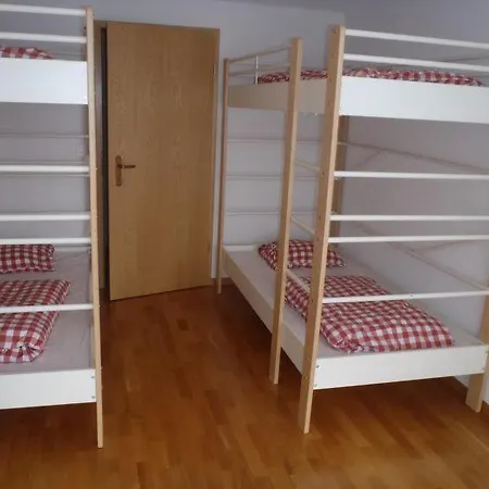 Sleeps 6 Wifi Апартаменты Мюррен